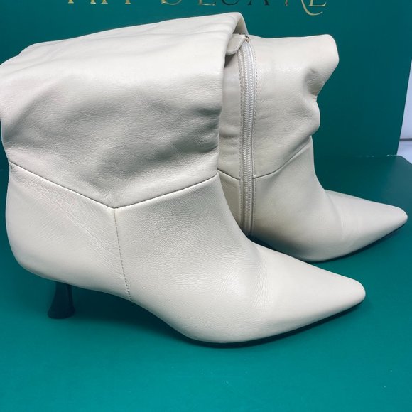 Raye | Jonathan Boot - Picture 4 of 10